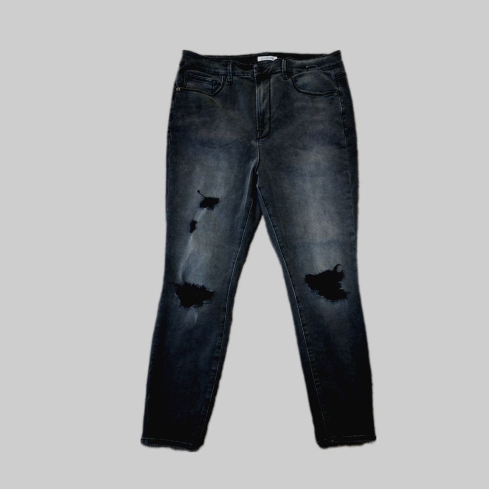 Good American 'Good Legs Crop' Dark Grey Distressed Jeans